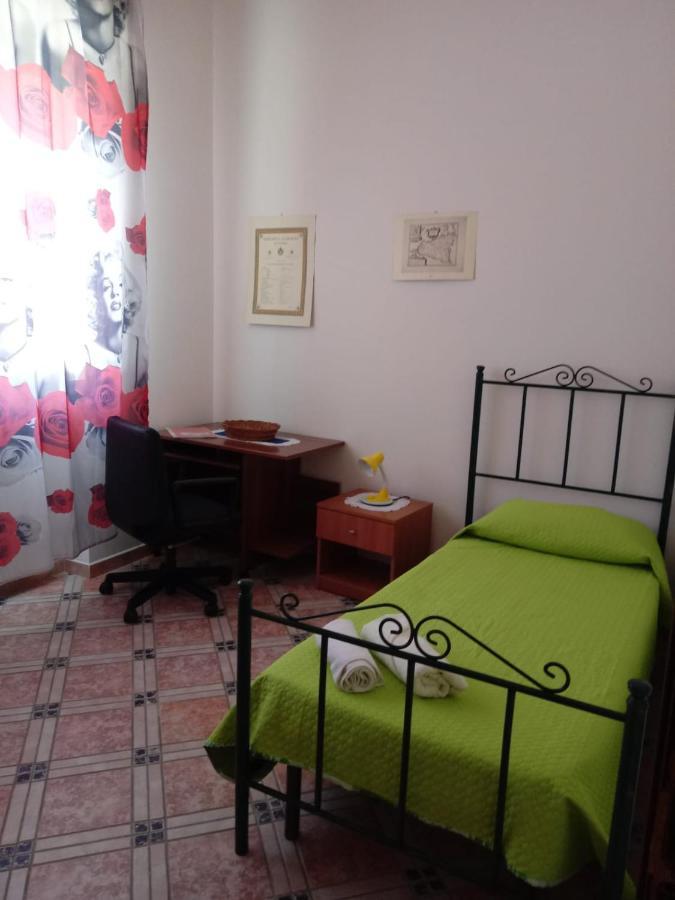 Hotel Casa Claudia Palermo Zewnętrze zdjęcie