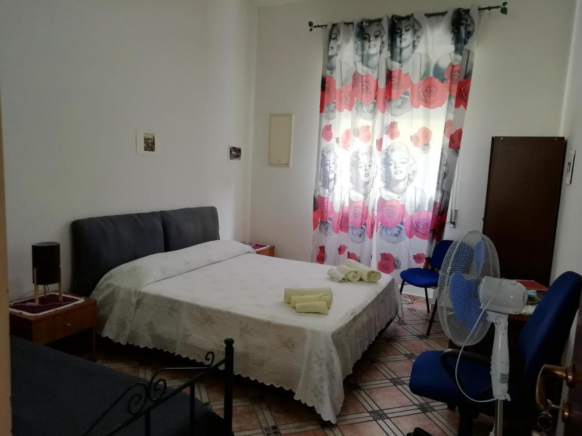 Hotel Casa Claudia Palermo Zewnętrze zdjęcie
